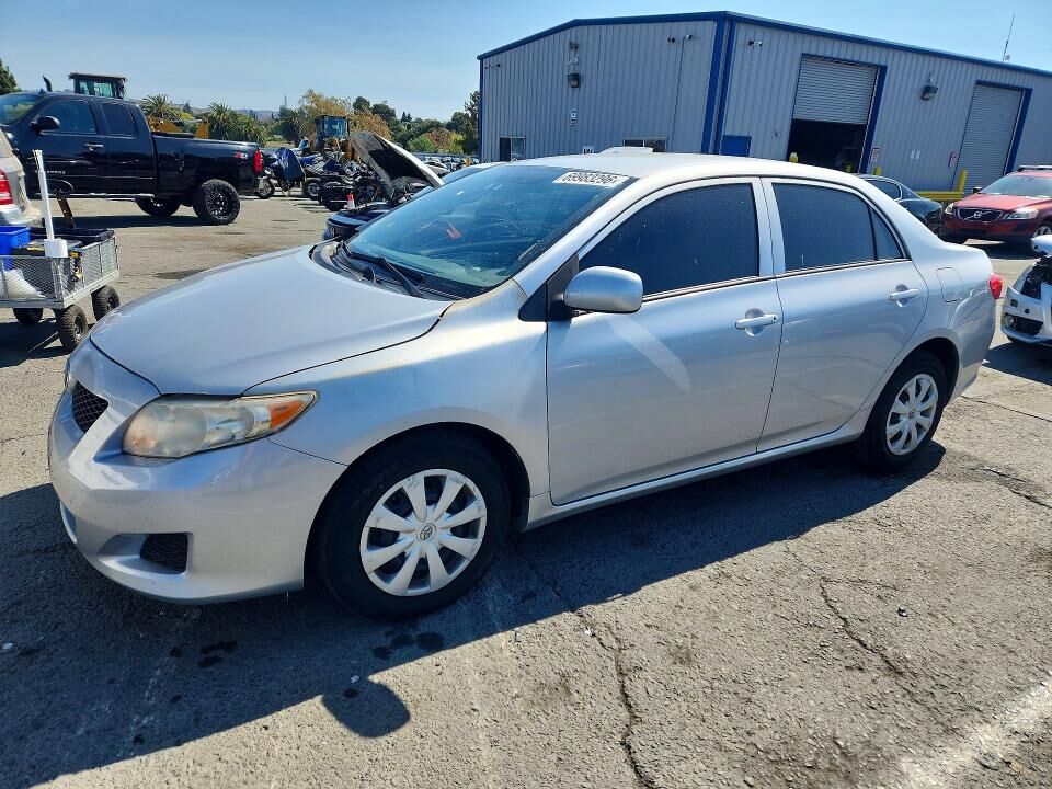 2010 TOYOTA Corolla