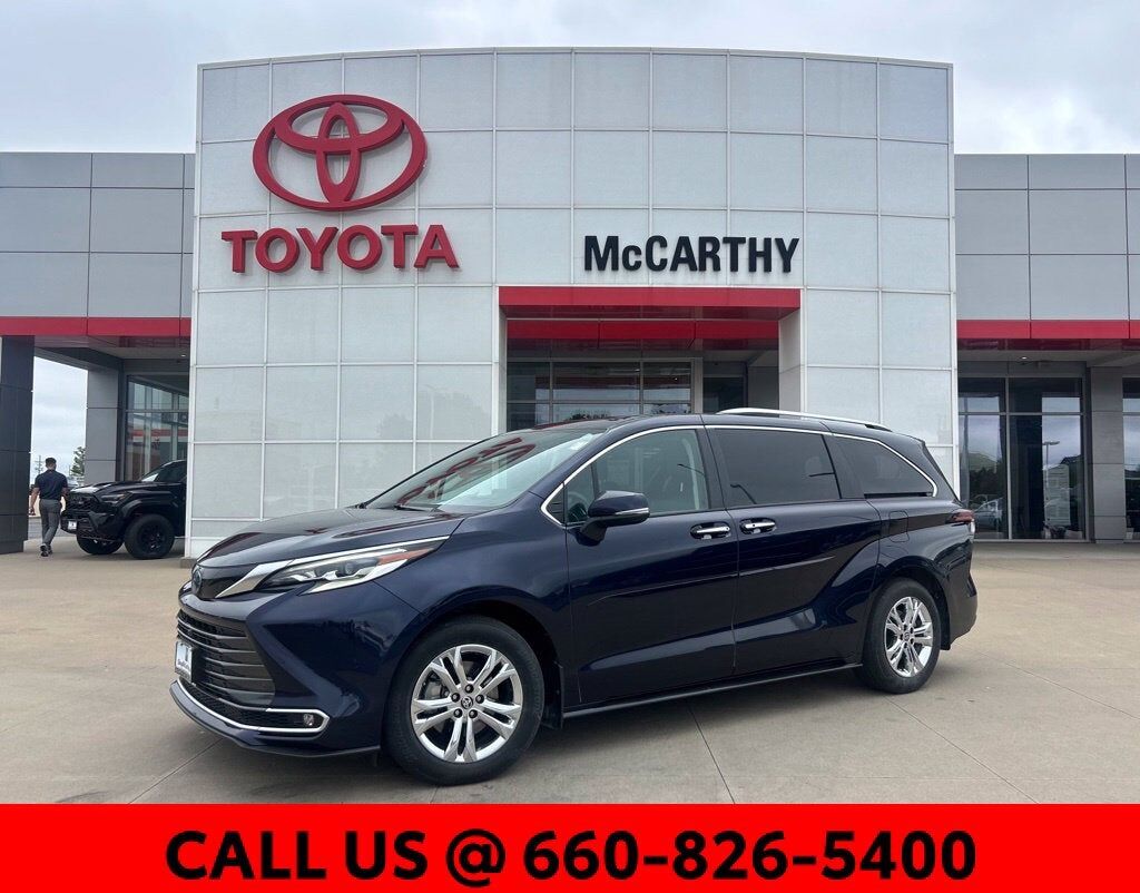 2023 TOYOTA Sienna