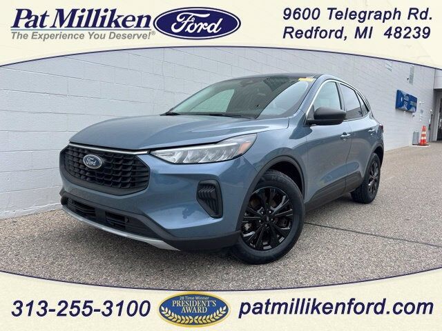 2023 FORD Escape