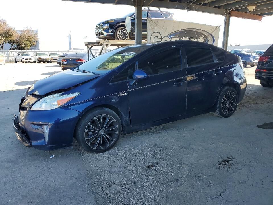2013 TOYOTA PRIUS