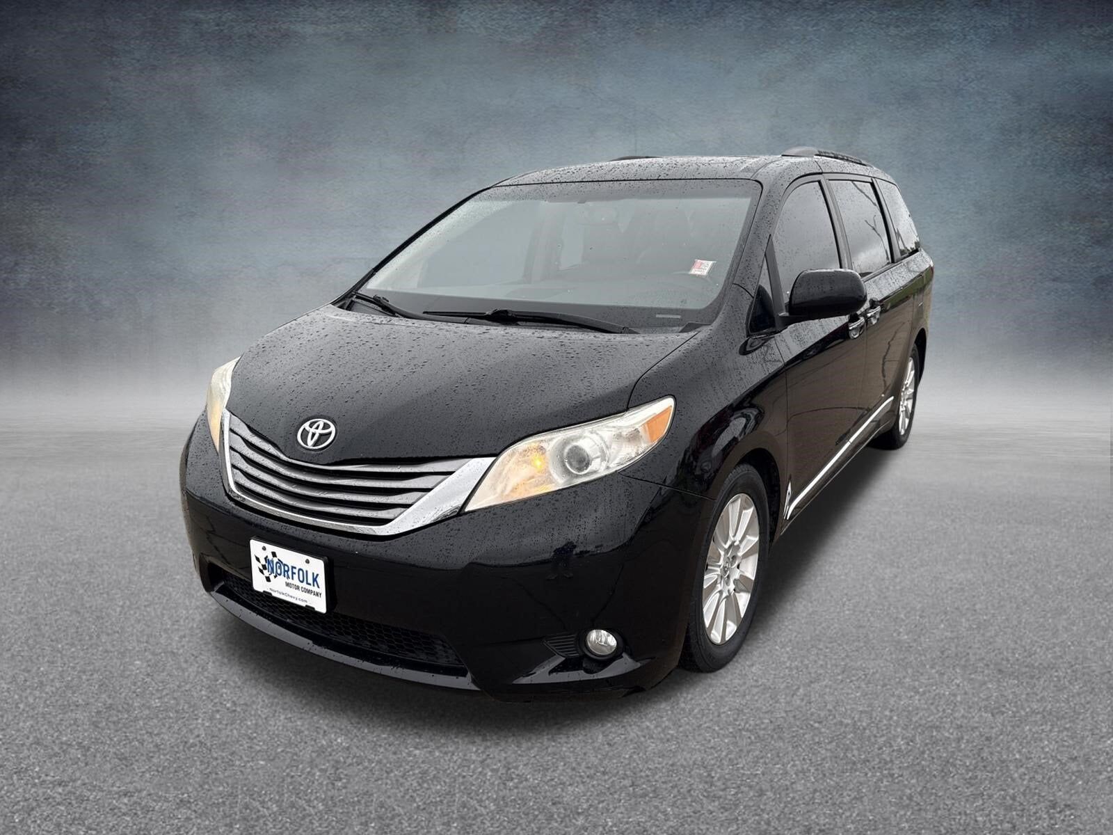 2015 TOYOTA Sienna