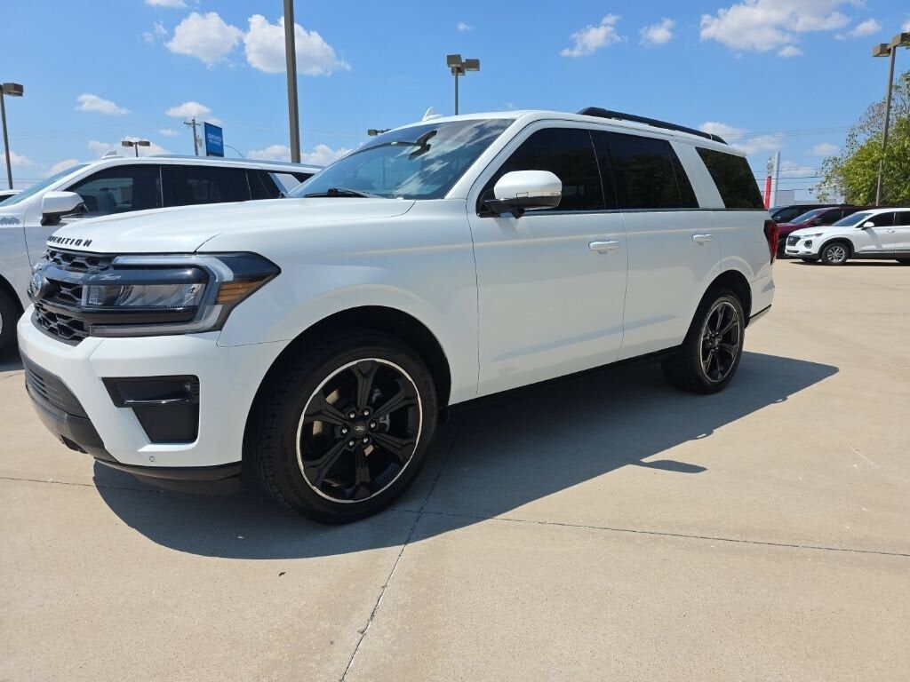 2023 FORD Expedition
