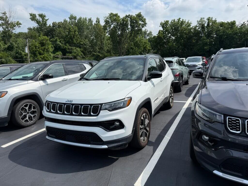 2024 JEEP Compass