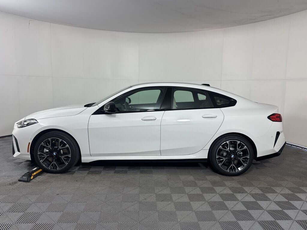2026 BMW 228