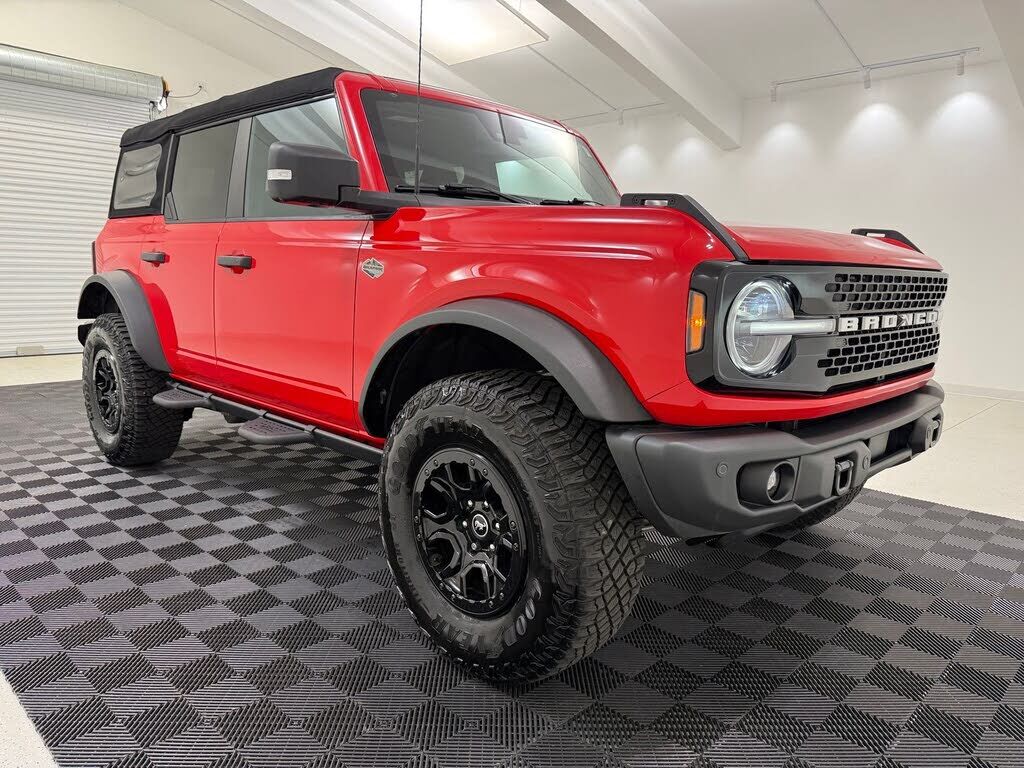 2023 FORD Bronco