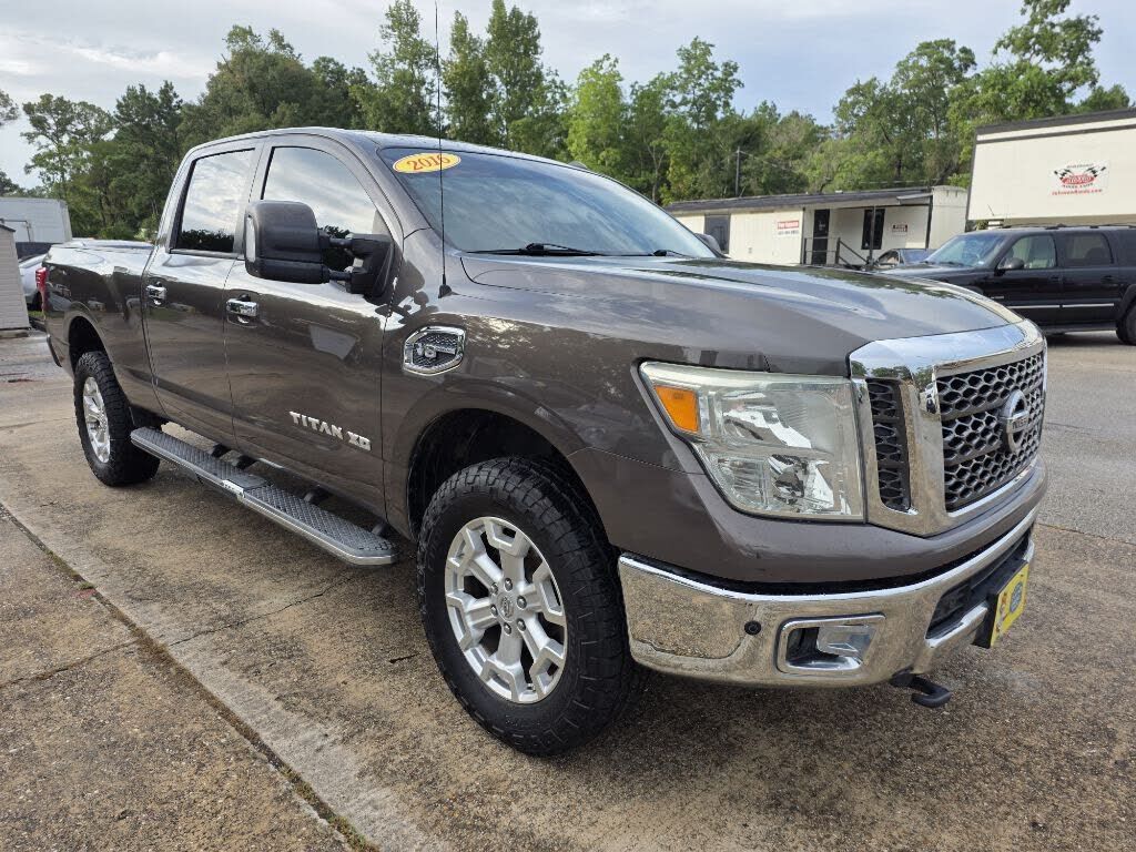 2016 NISSAN Titan