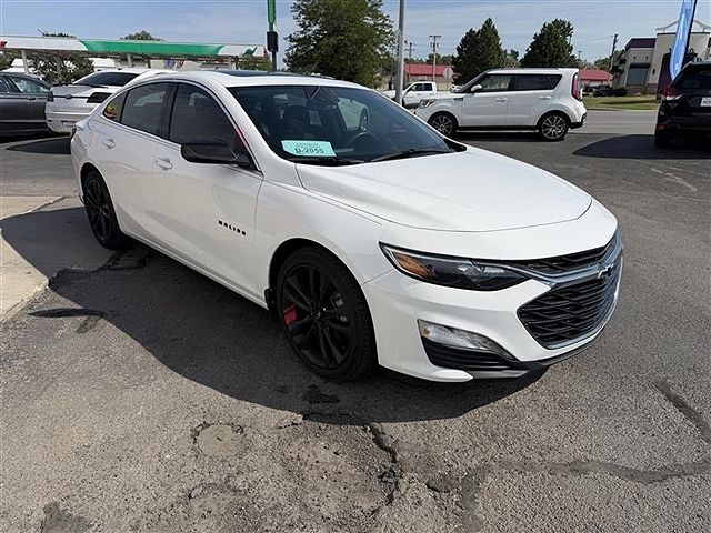 2022 CHEVROLET Malibu