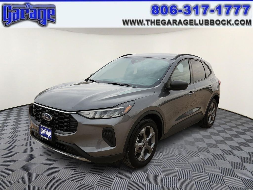 2025 FORD Escape