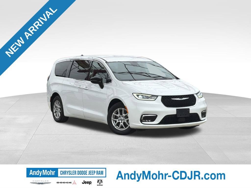 2024 CHRYSLER Pacifica