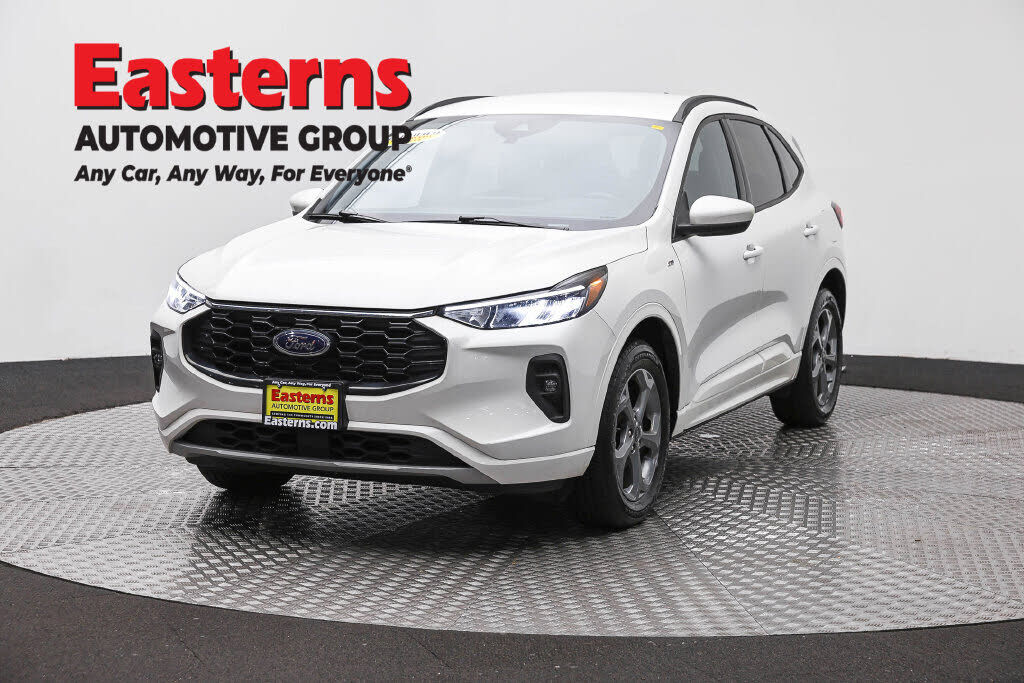2024 FORD Escape