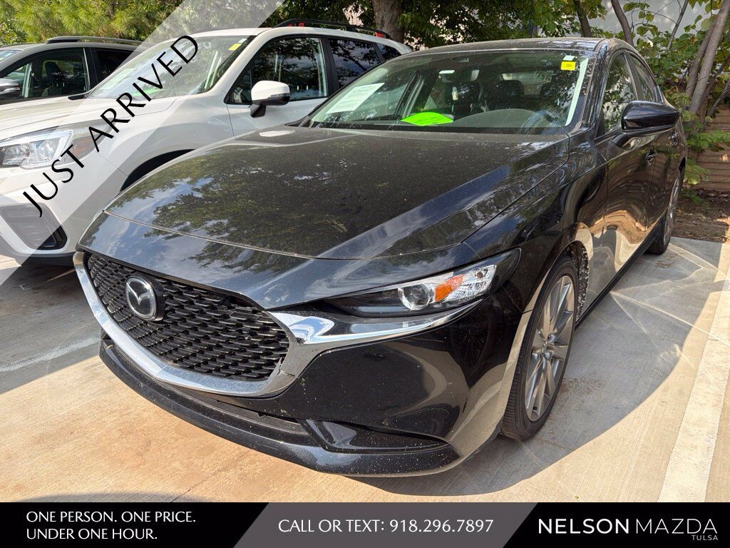 2023 MAZDA Mazda3