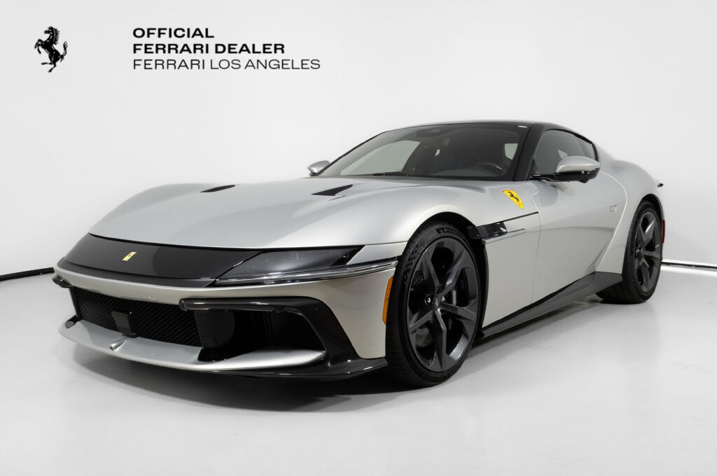 2025 FERRARI 12Cilindri