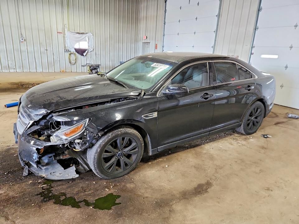 2010 FORD Taurus