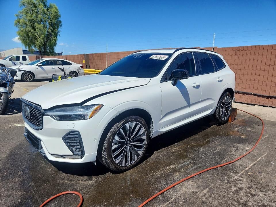 2026 VOLVO XC60