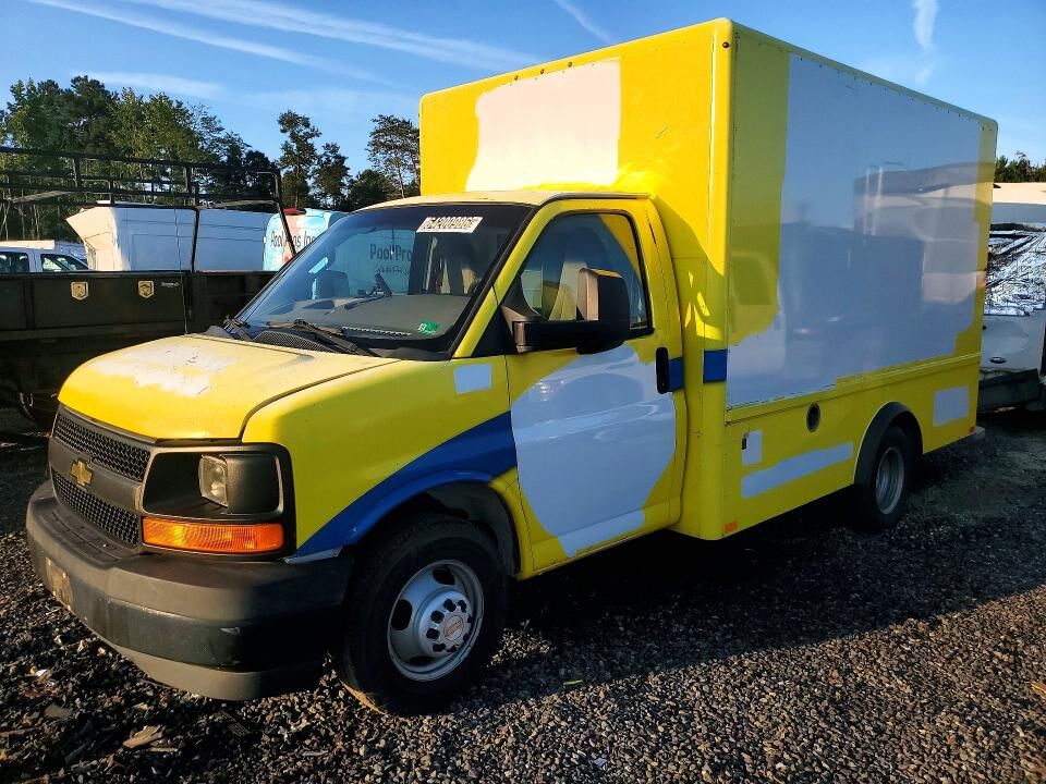 2017 CHEVROLET Express