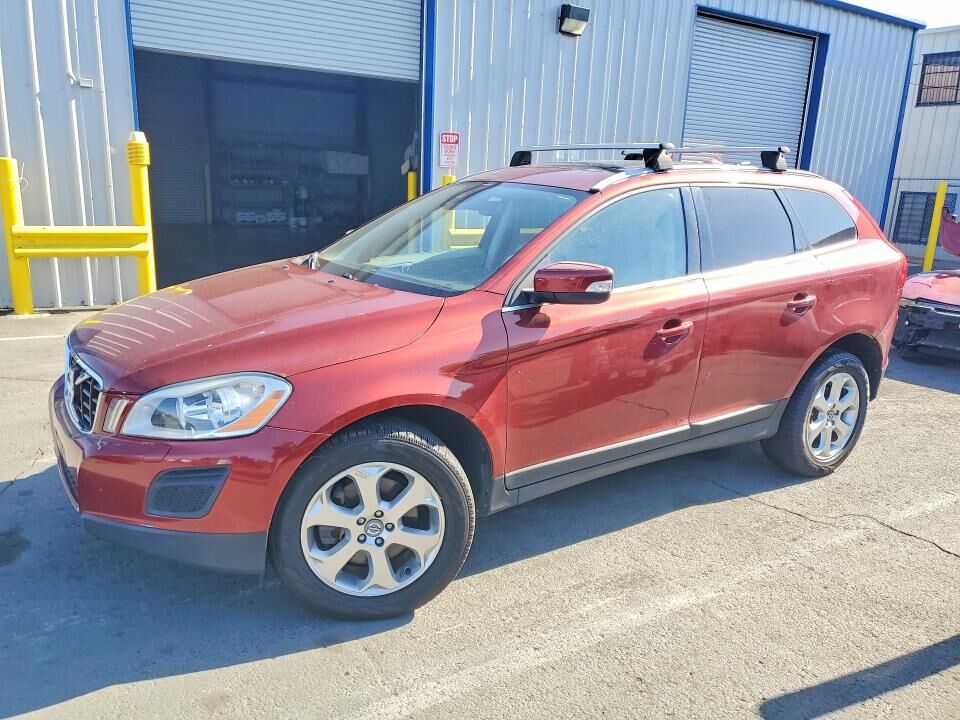 2013 VOLVO XC60