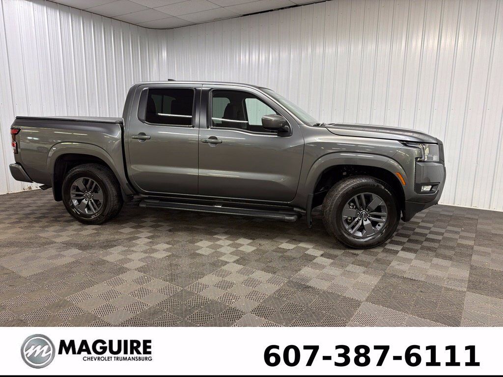 2025 NISSAN Frontier