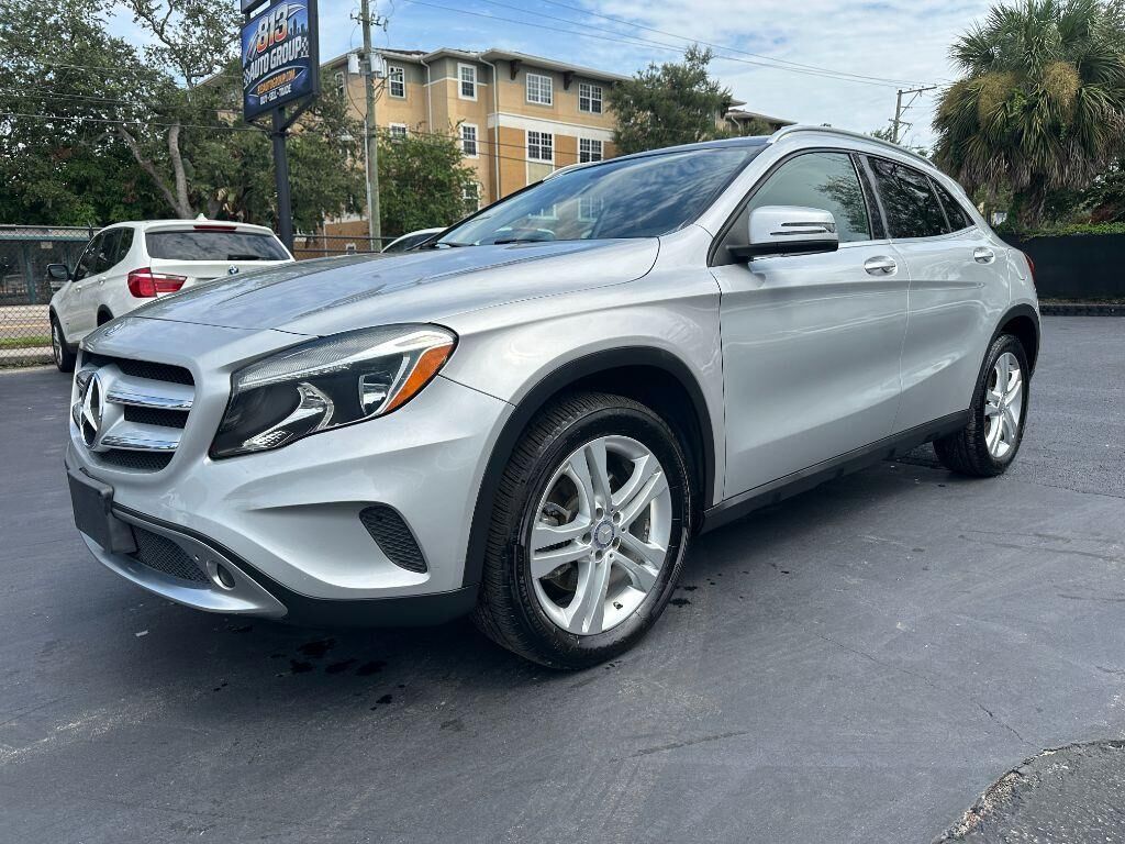 2015 MERCEDES-BENZ GLA-Class