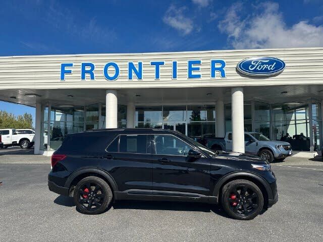 2022 FORD Explorer