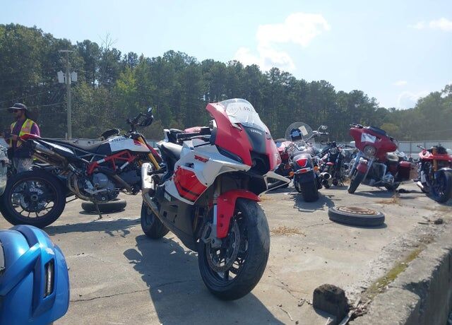 2026 YAMAHA YZF