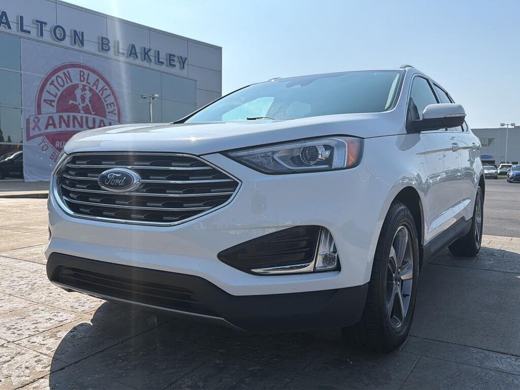 2020 FORD Edge