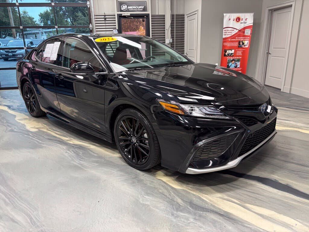 2024 TOYOTA Camry