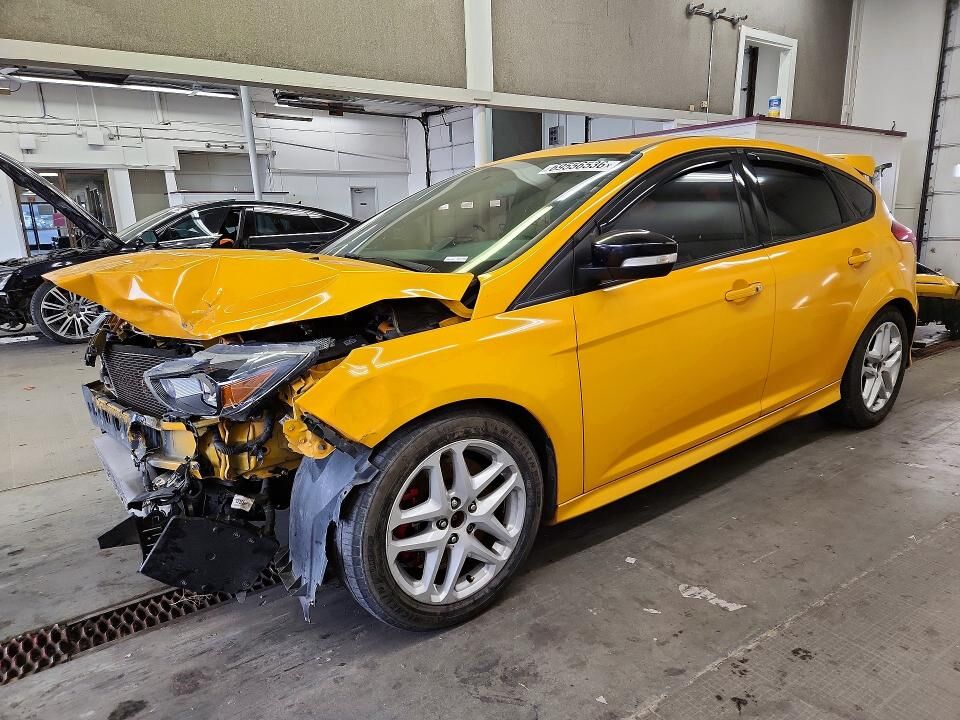 2016 FORD Focus