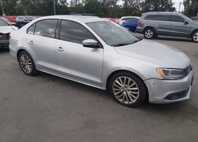 2014 VOLKSWAGEN Jetta