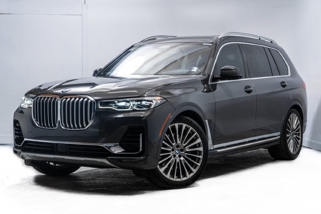 2022 BMW X7