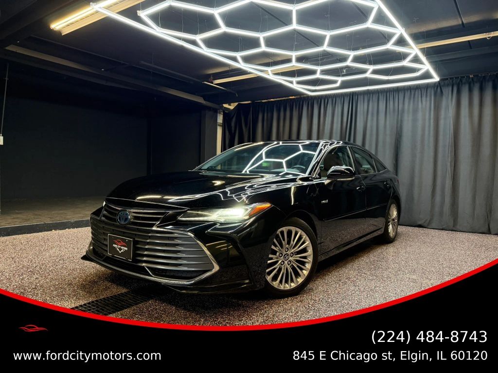 2020 TOYOTA Avalon