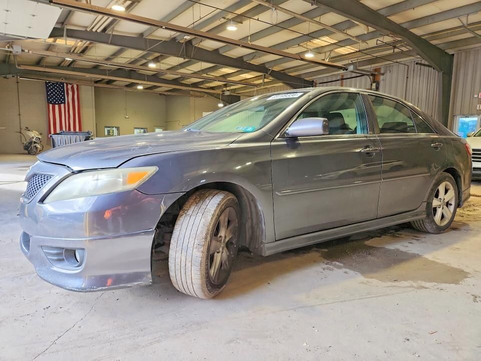 2010 TOYOTA Camry