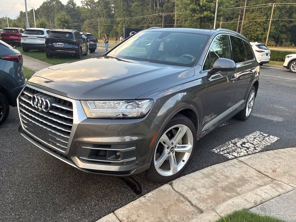 2019 AUDI Q7