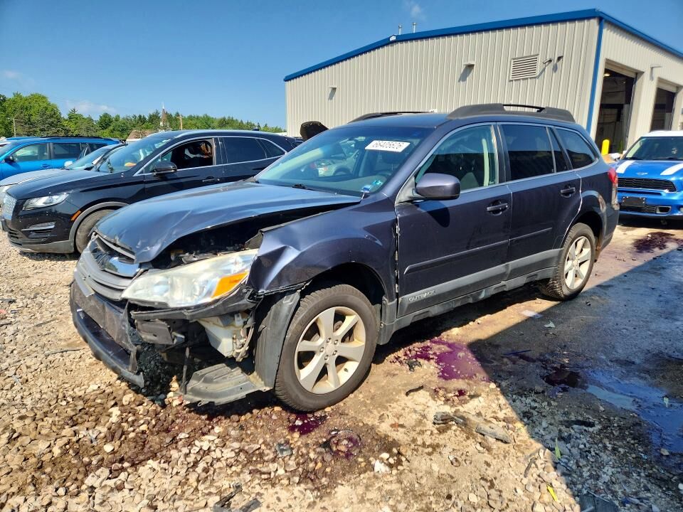 2014 SUBARU Outback