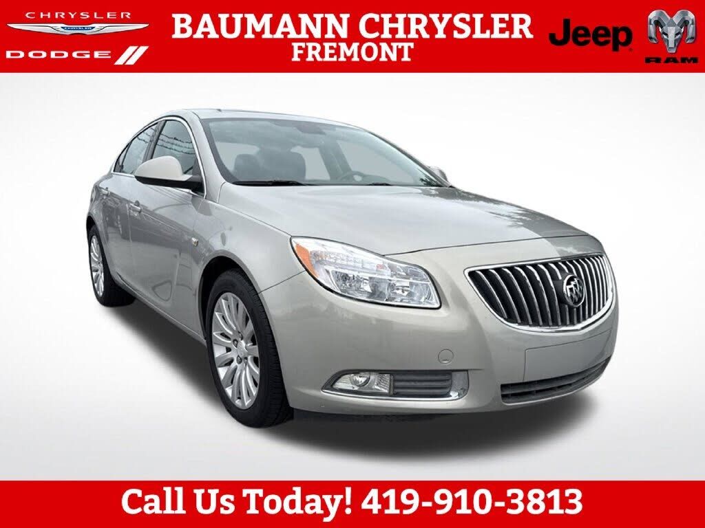 2011 BUICK Regal