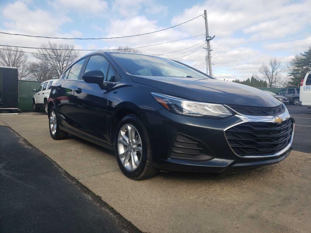 2019 CHEVROLET Cruze