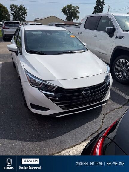 2023 NISSAN Versa