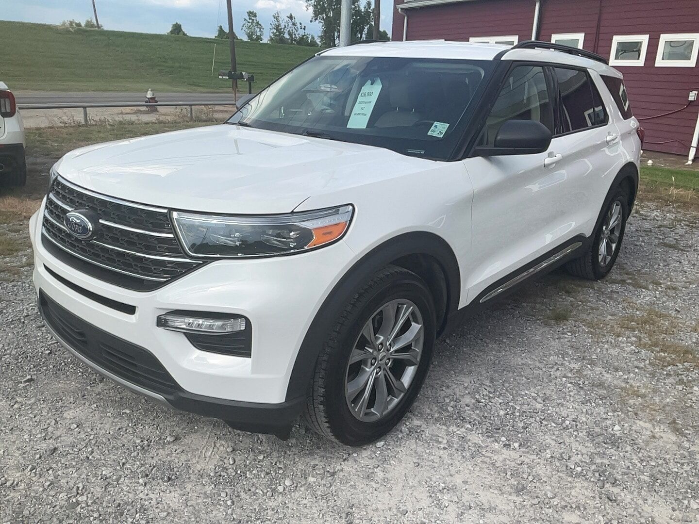 2023 FORD Explorer
