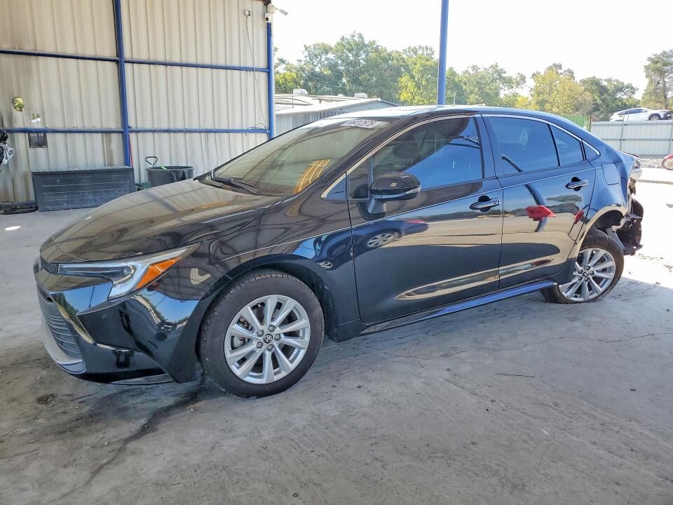 2024 TOYOTA Corolla