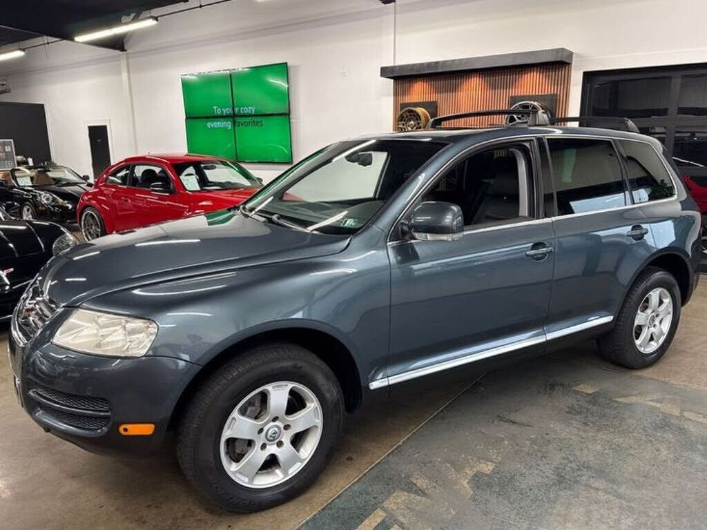 2004 VOLKSWAGEN Touareg