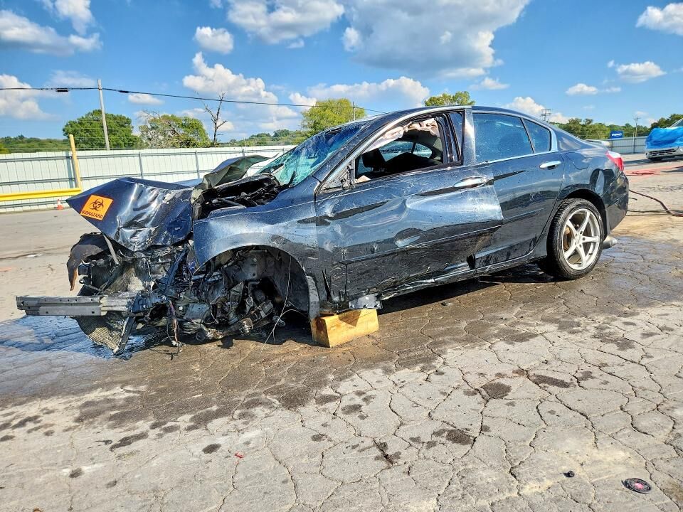 2013 HONDA Accord