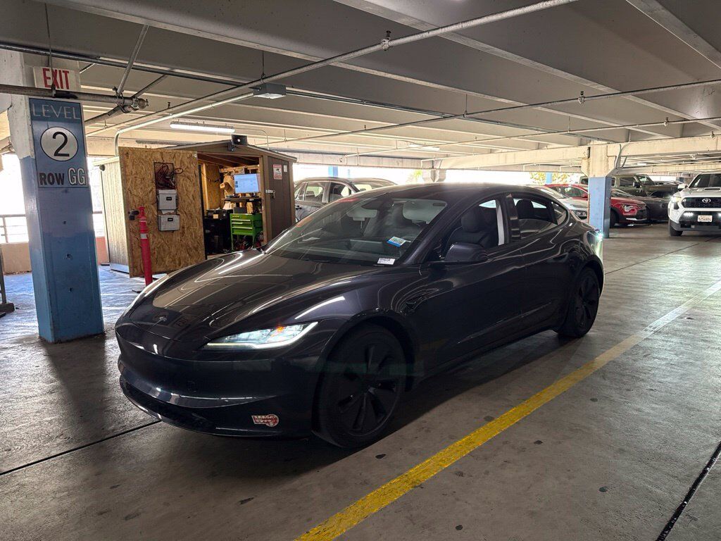 2024 TESLA Model 3