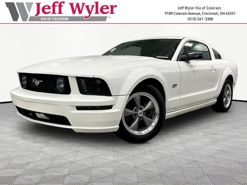 2005 FORD Mustang
