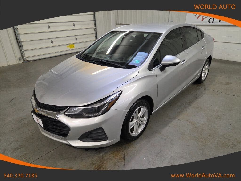 2019 CHEVROLET Cruze