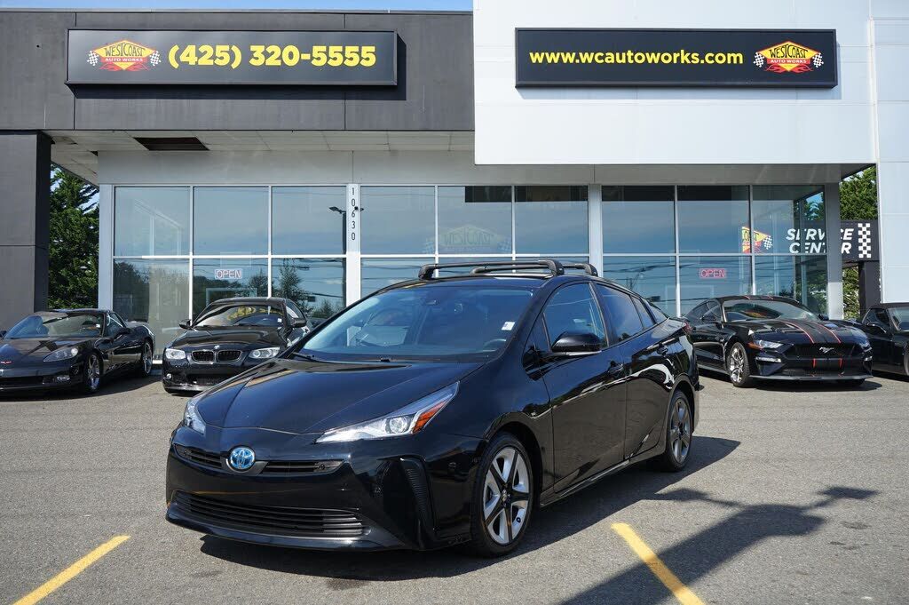 2020 TOYOTA PRIUS