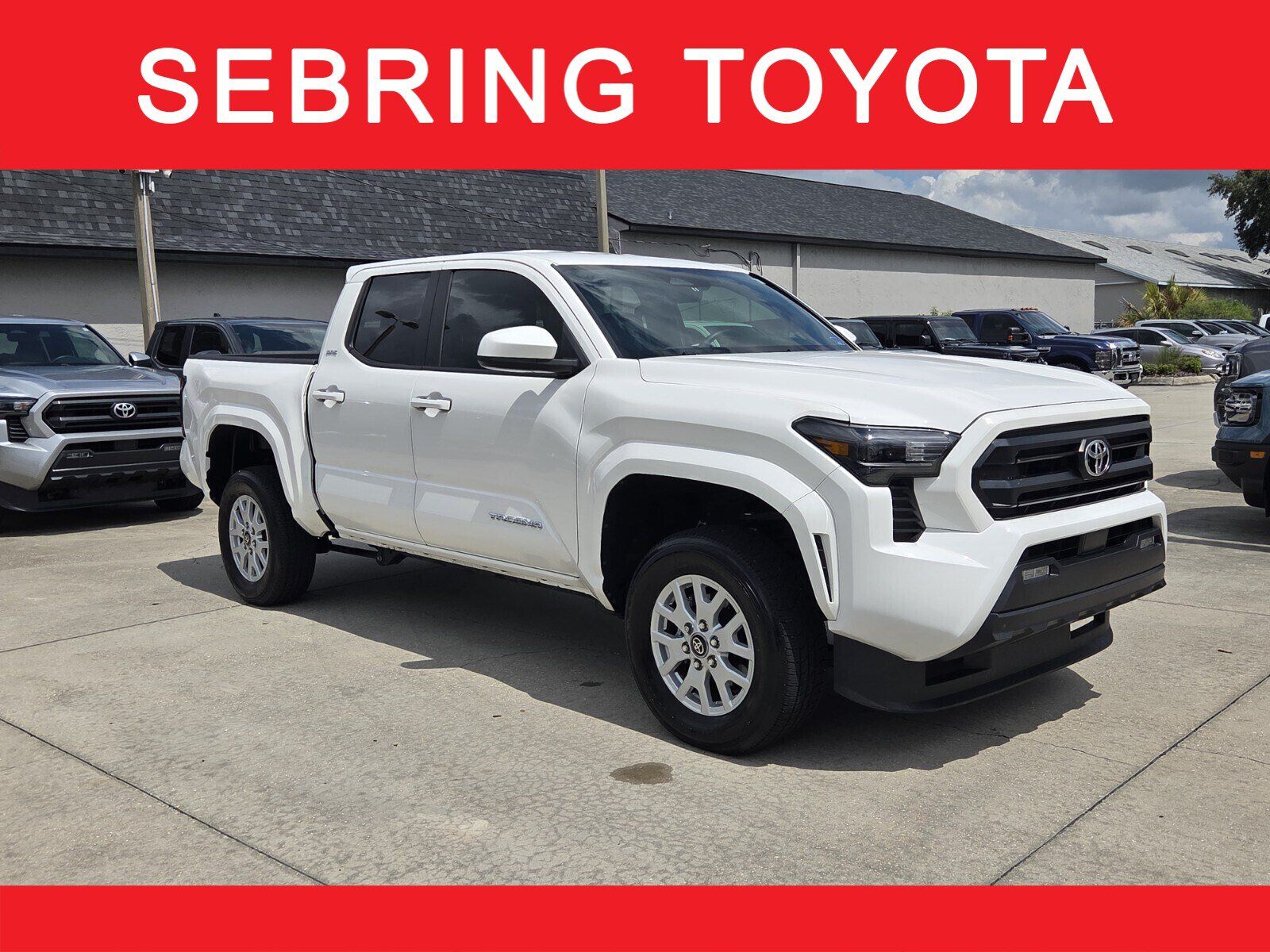 2025 TOYOTA Tacoma