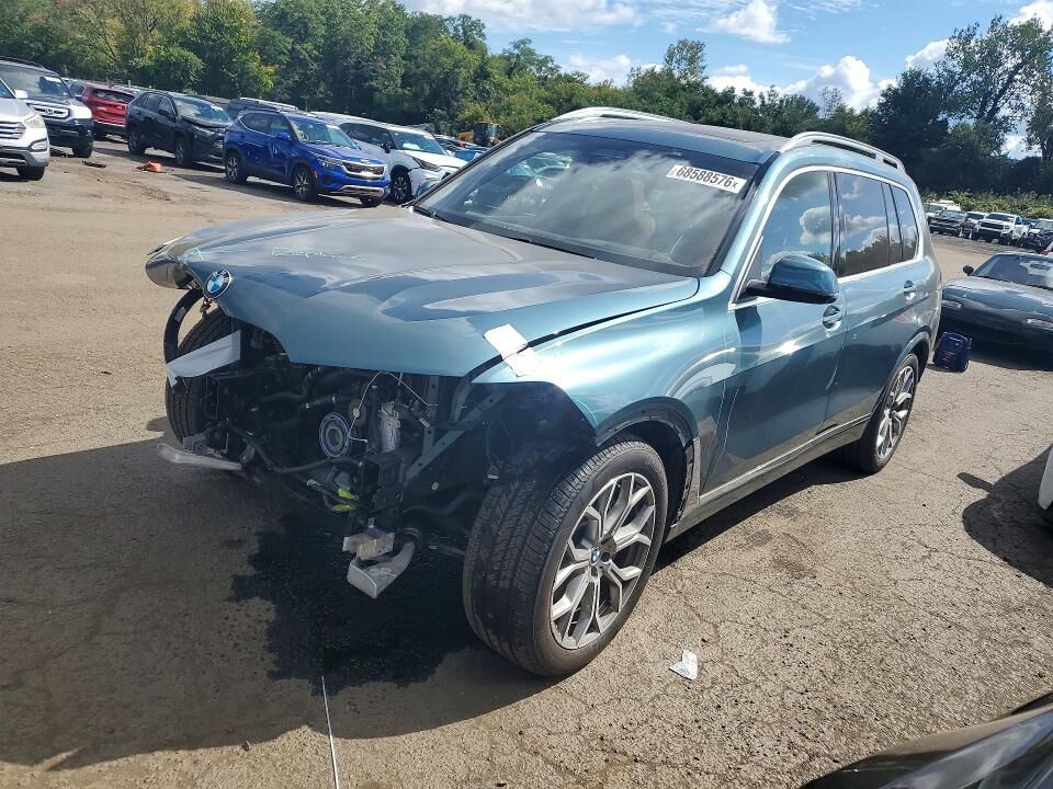 2025 BMW X7