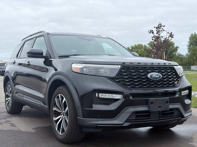 2020 FORD Explorer