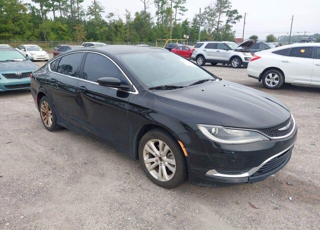 2017 CHRYSLER 200