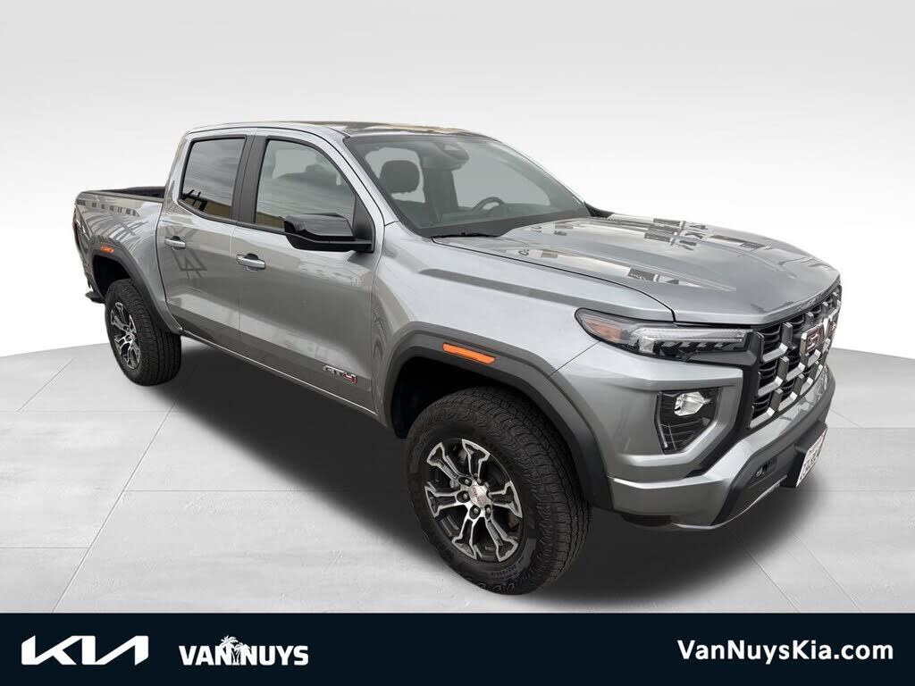 2025 GMC Canyon