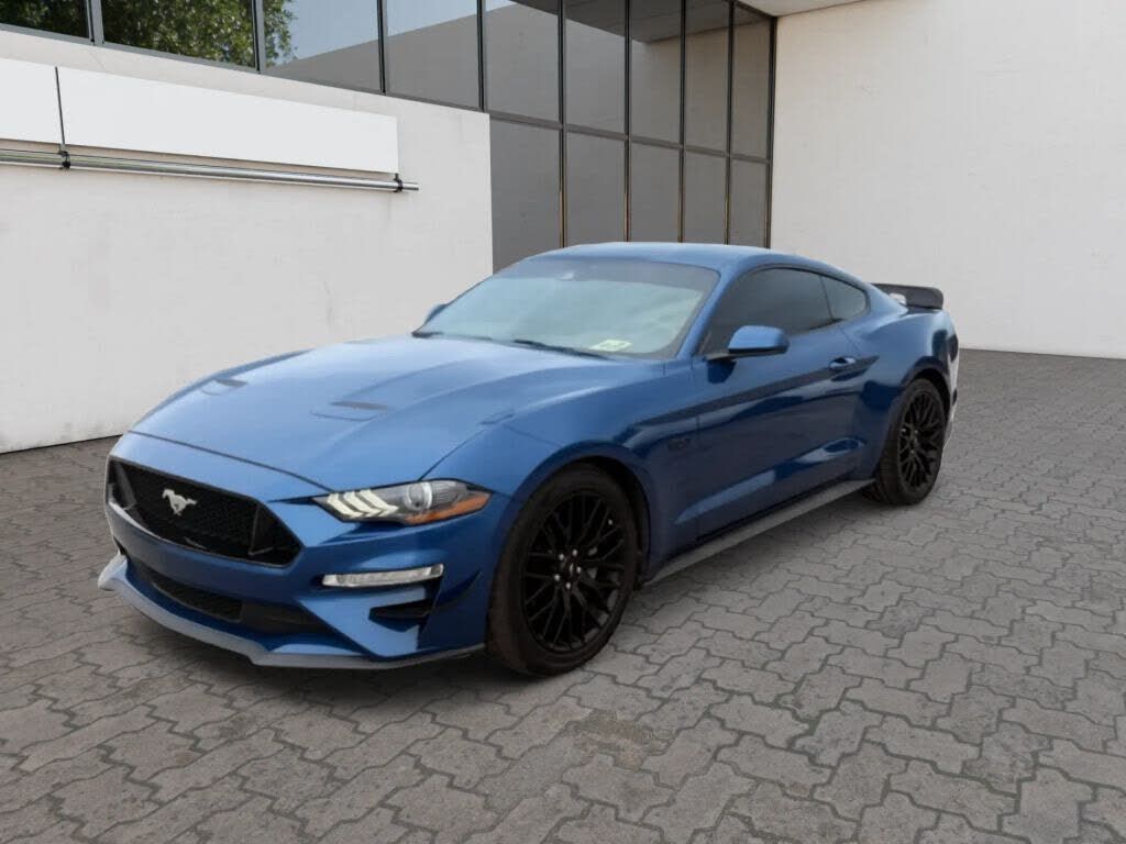 2022 FORD Mustang